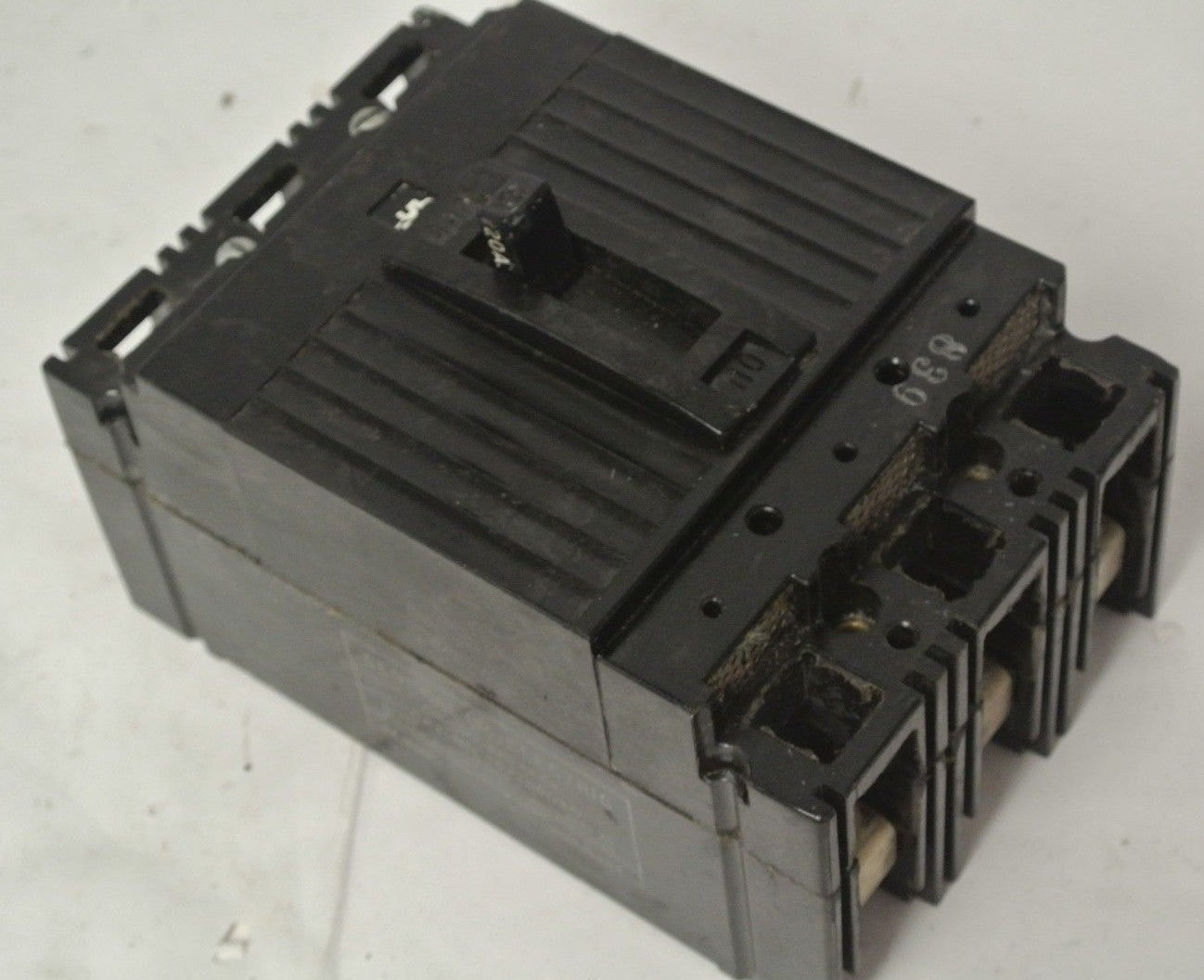 GE TEF134020 CIRCUIT BREAKER - 480VAC, 20A, 3-POLE2