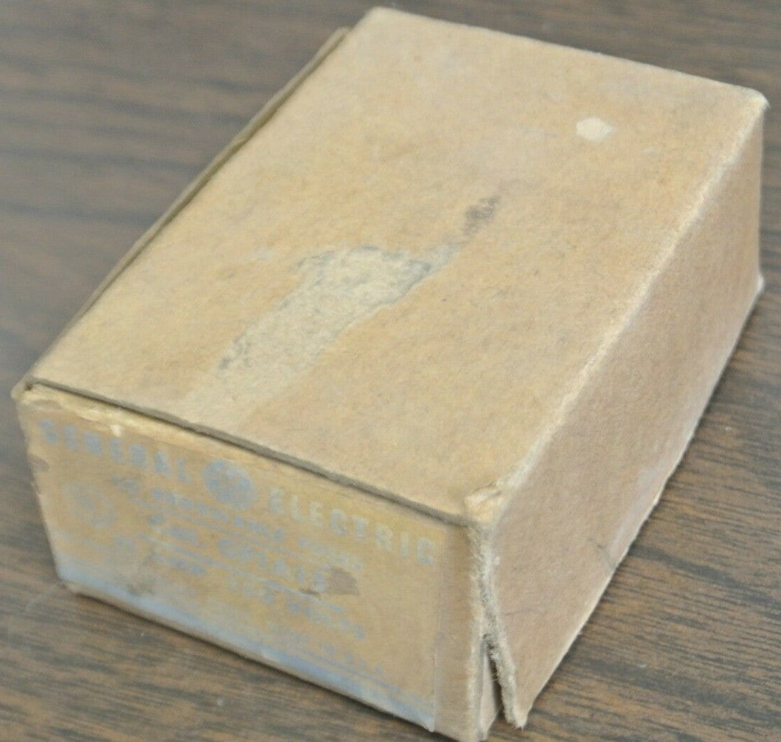 BOX of 10 / GENERAL ELECTRIC GF1A15 RENEWABLE FUSE / 15A / 250V / NEW SURPLUS5