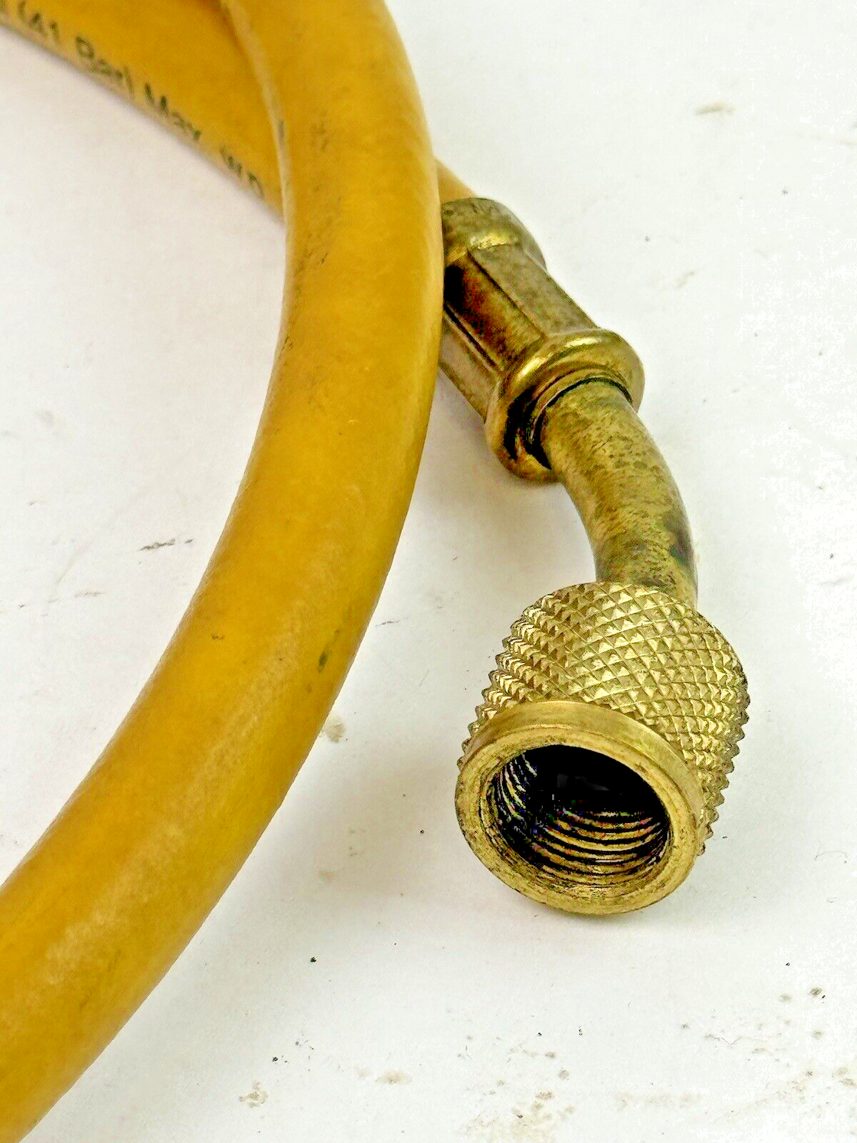 YELLOW JACKET - PLUS II 60" 1/4" CHARGING HOSE - YELLOW - 3000 PSI / 600 PSI2