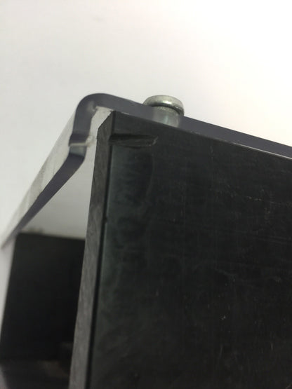 UNICO 109339 ECL 1 FUSE BLOCK 225-600A WITH 3 FWH-300A FUSES 300A 500V AC/DC8