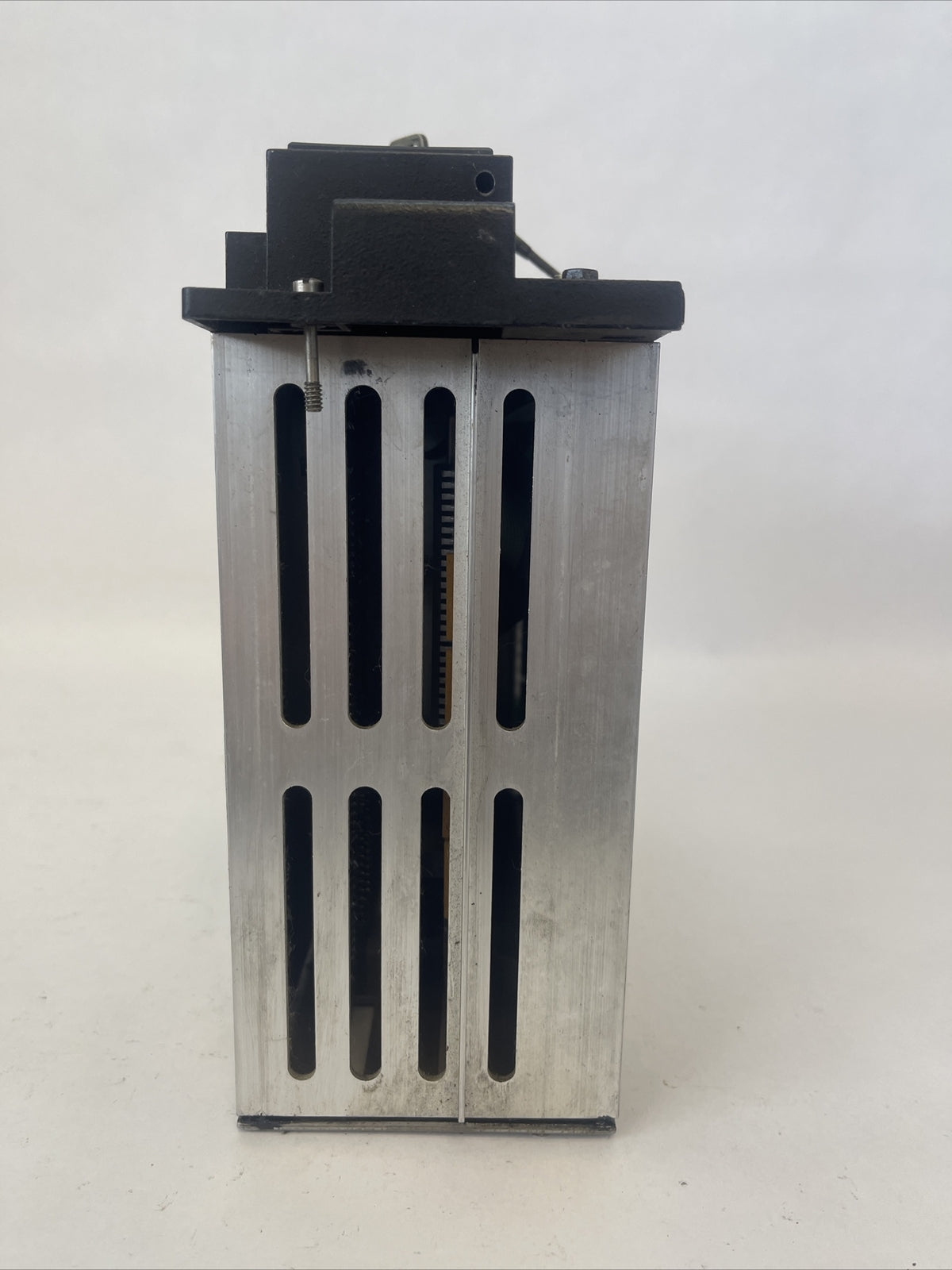 MODICON AS-884A-311 PROGRAMMABLE CONTROLLER1