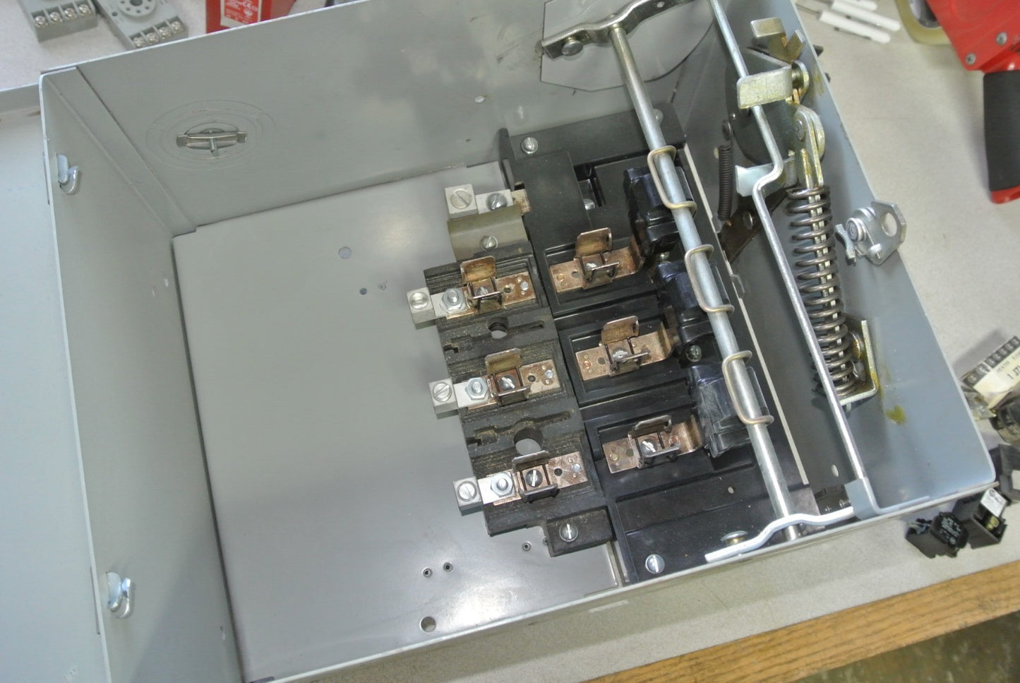 I-T-E UV422 - FUSIBLE BUS PLUG - 240V, 60A2