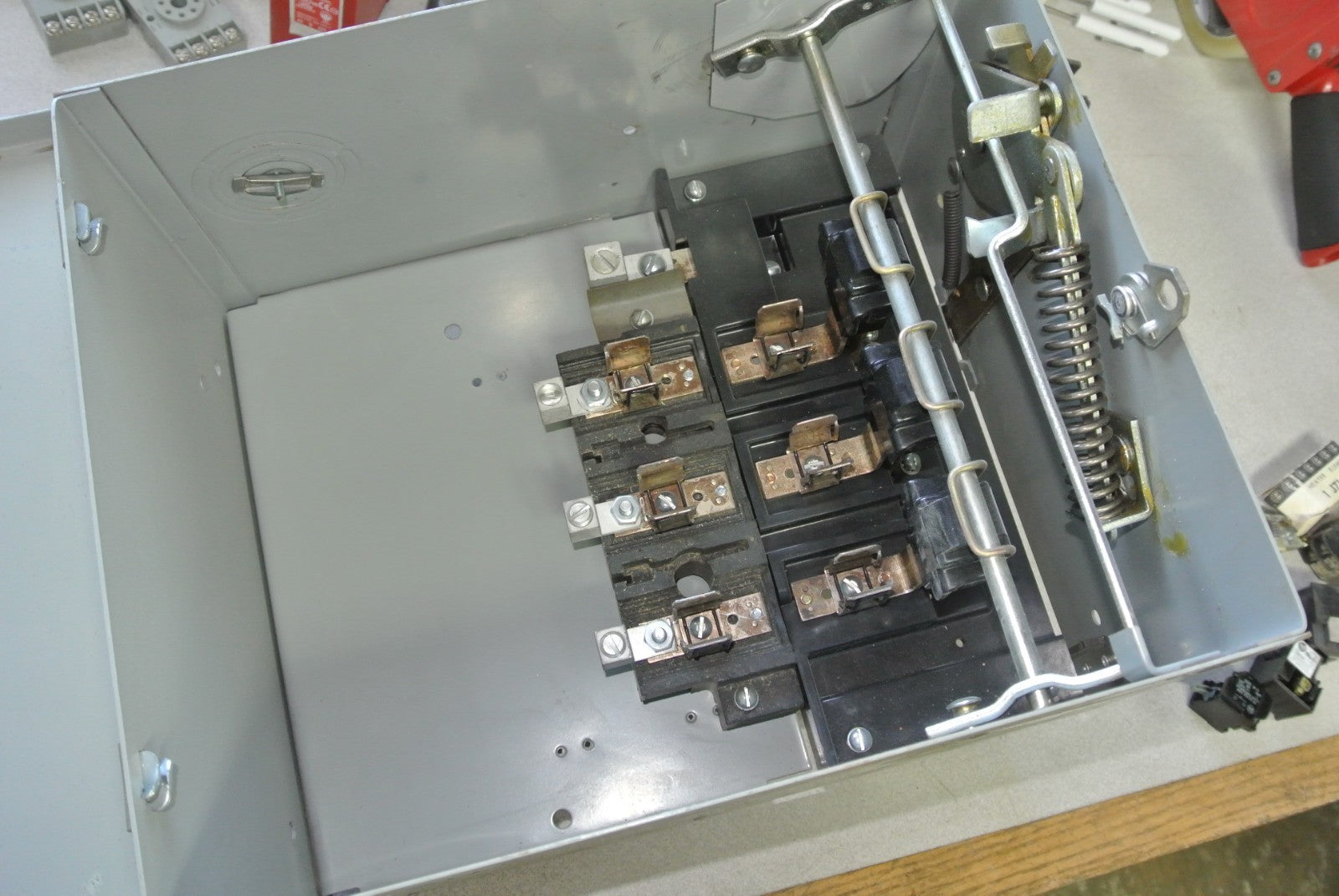 I-T-E UV422 - FUSIBLE BUS PLUG - 240V, 60A2