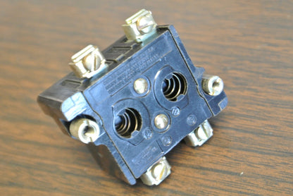 CUTLER-HAMMER E24CB20 CONTACT BLOCK / 2 N.O. CONTACTS / NEW SURPLUS4