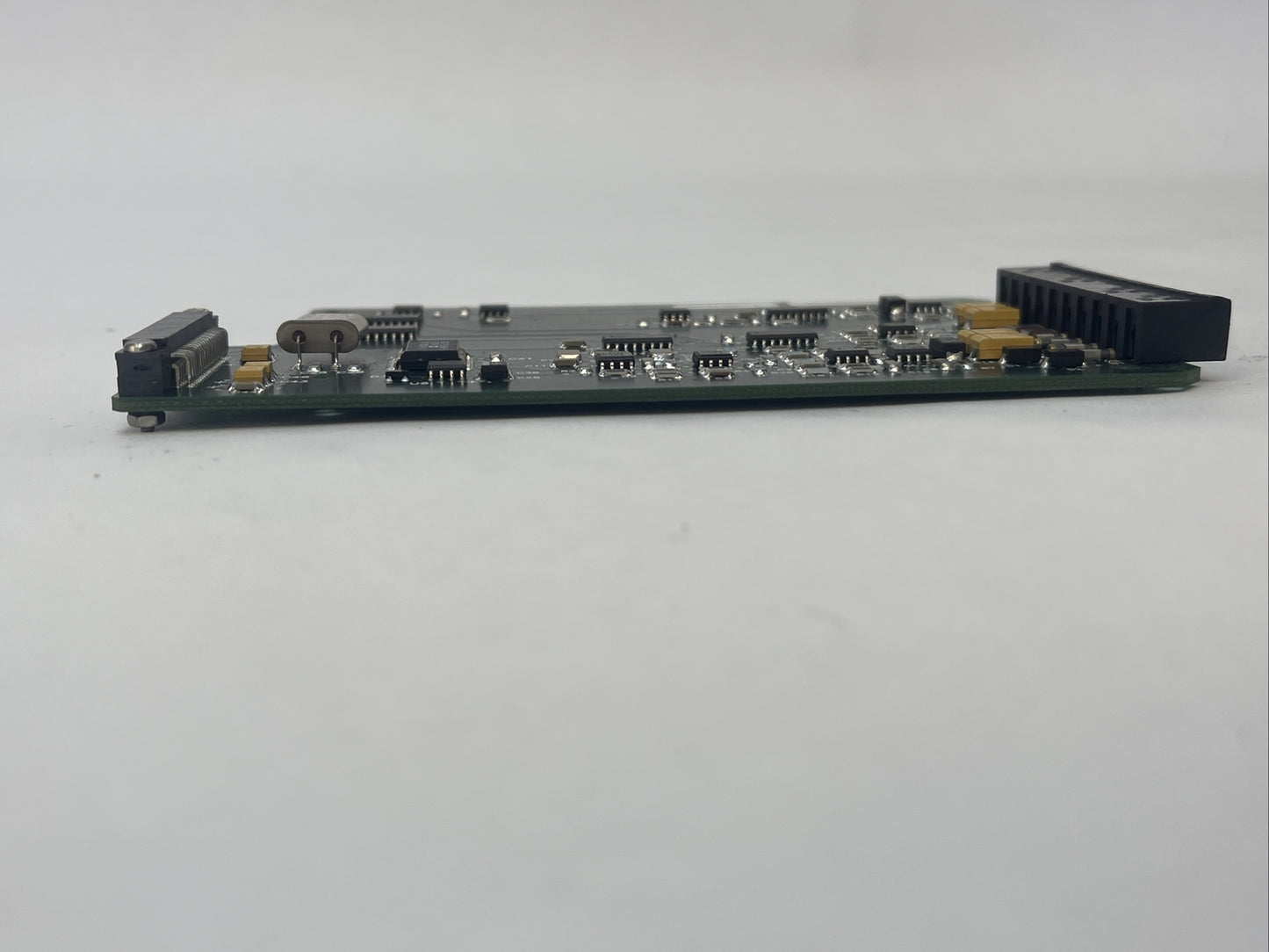 E33D1007-001 REV A CIRCUIT BOARD E33X1007A-BOT E33A1007-001-A27