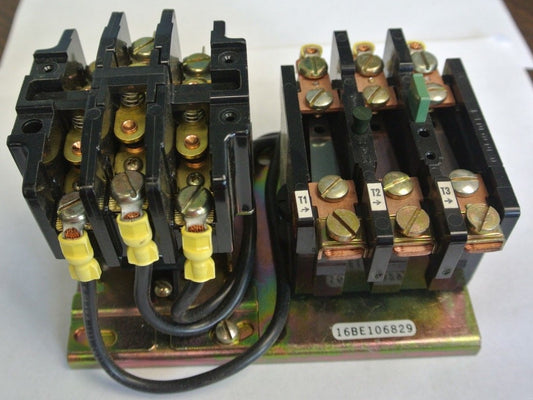 FURNAS 16BE106829 DEF. PURPOSE MAGNETIC STARTER - 110-120V, 3-POLE - NEW SURPLUS0