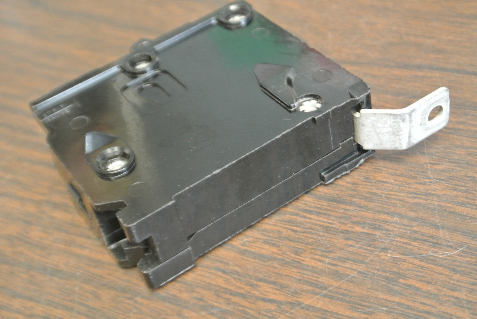 BOX of 10 / I-T-E B120 BOLT-ON CIRCUIT BREAKER 20A / 120/240VAC / 1-POLE4