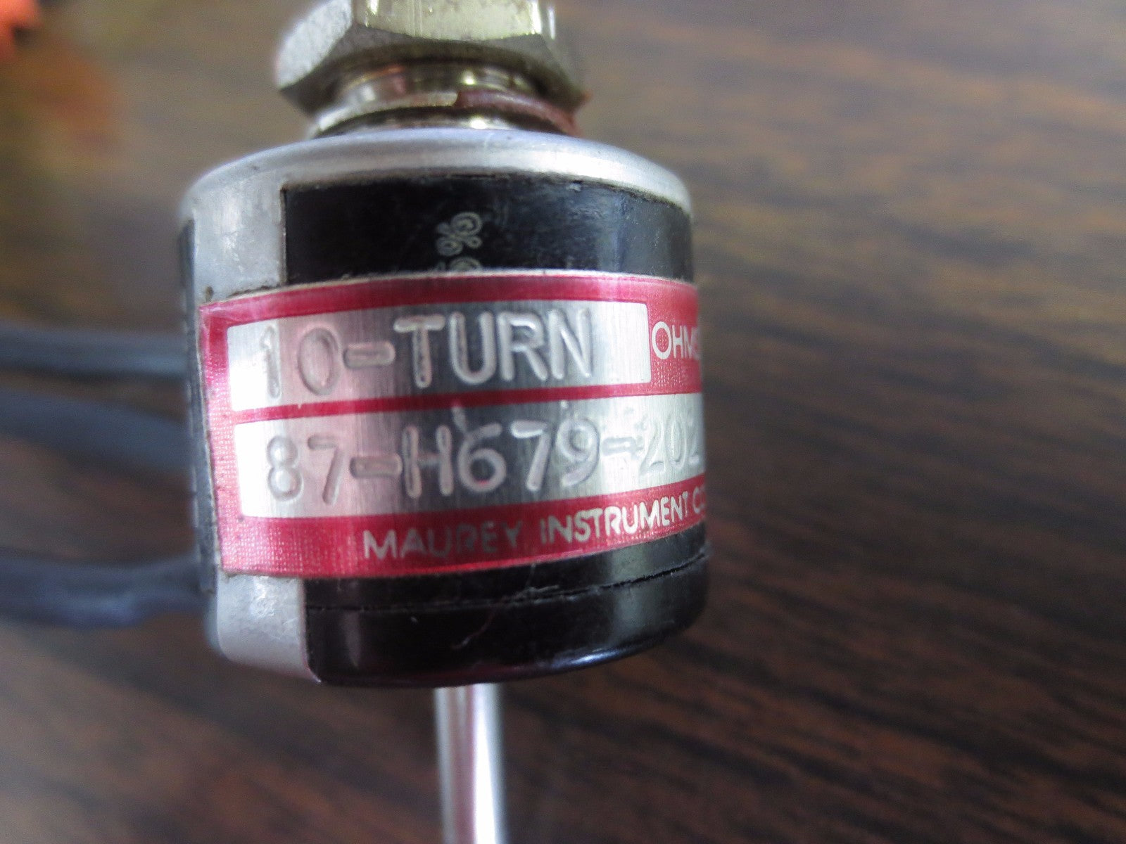 MAUREY INSTRUMENT CORP. 87-H679-202 POTENTIOMETER - 10-TURN - 2K OHMS +/- 5% - 3