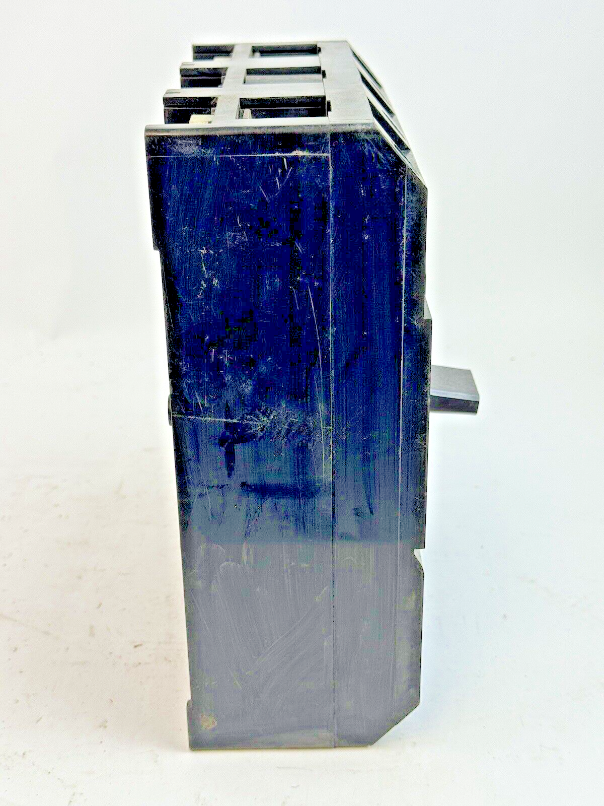 ITE - ET5906 - MOLDED CASE ET-225 FRAME CIRCUIT BREAKER - 200 A, 2 POLE, 600 VAC3