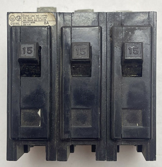 WESTINGHOUSE / CUTLER HAMMER BAB3015H CIRCUIT BREAKER 15AMP 240VAC 3P (LOT OF 3)0