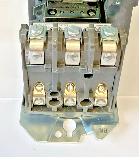 ALLEN BRADLEY 500F-BOD930 STARTER SER.C W/ DB762DL COIL, W45 HEATERS7