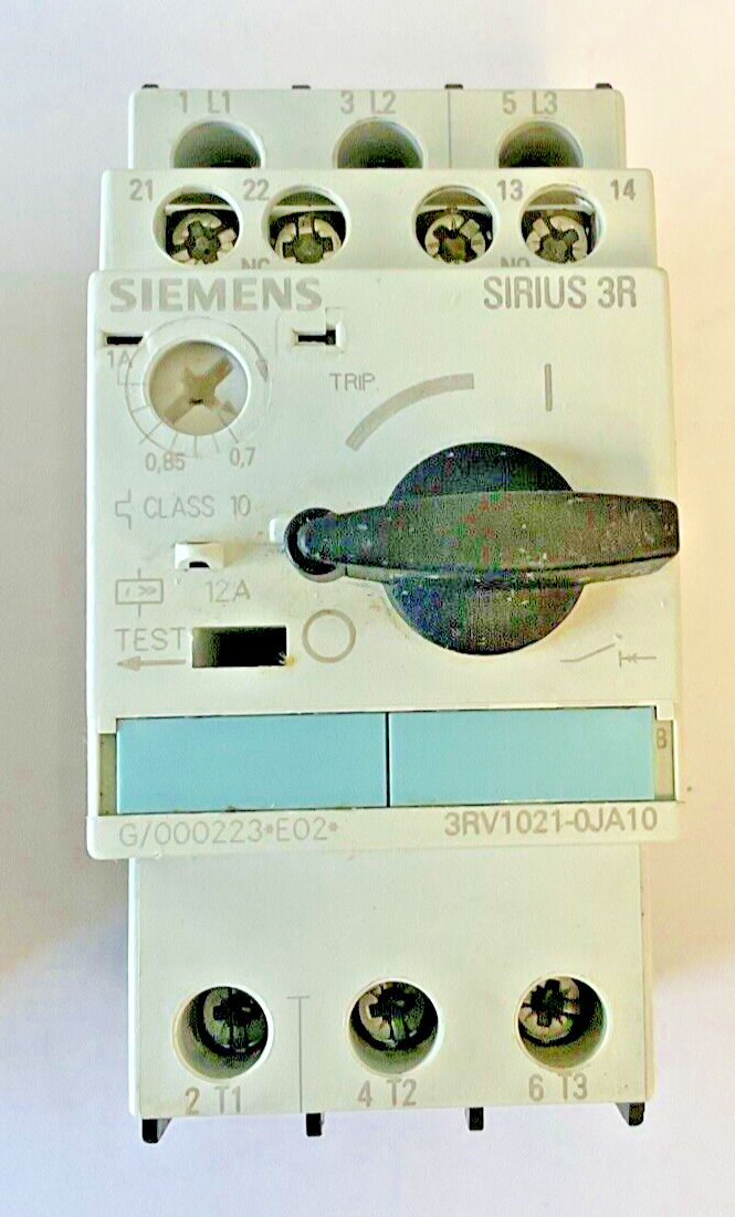 SIEMENS 3RV1021-0JA10 CIRCUIT BREAKER MOTOR CONTROL 12A 240V****LOTOF3****1