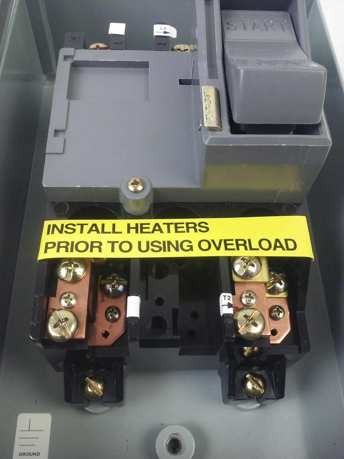 FURNAS 11DB20 MANUAL STARTER M-1 2POLES, 1PH 2HP 115V, 1PH 3HP 200-230V, NEMA 126