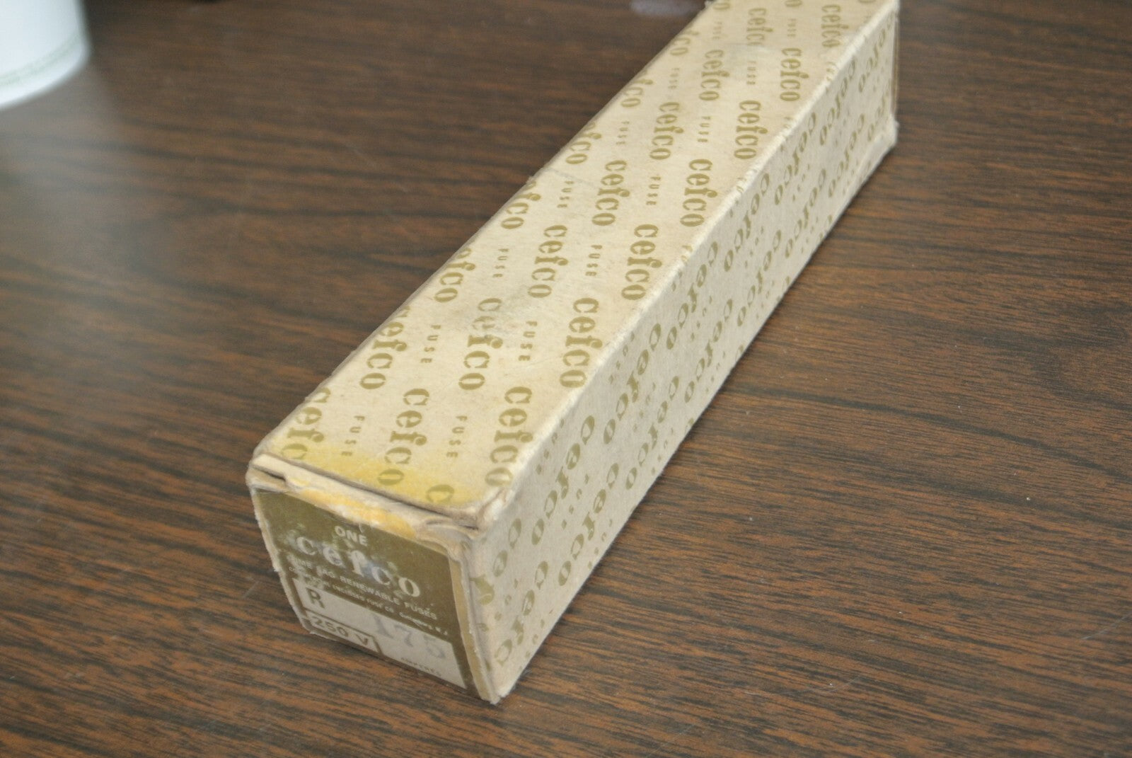 CEFCO R175 TIME LAG RENEWABLE FUSE / 250V / 175A / NEW SURPLUS6