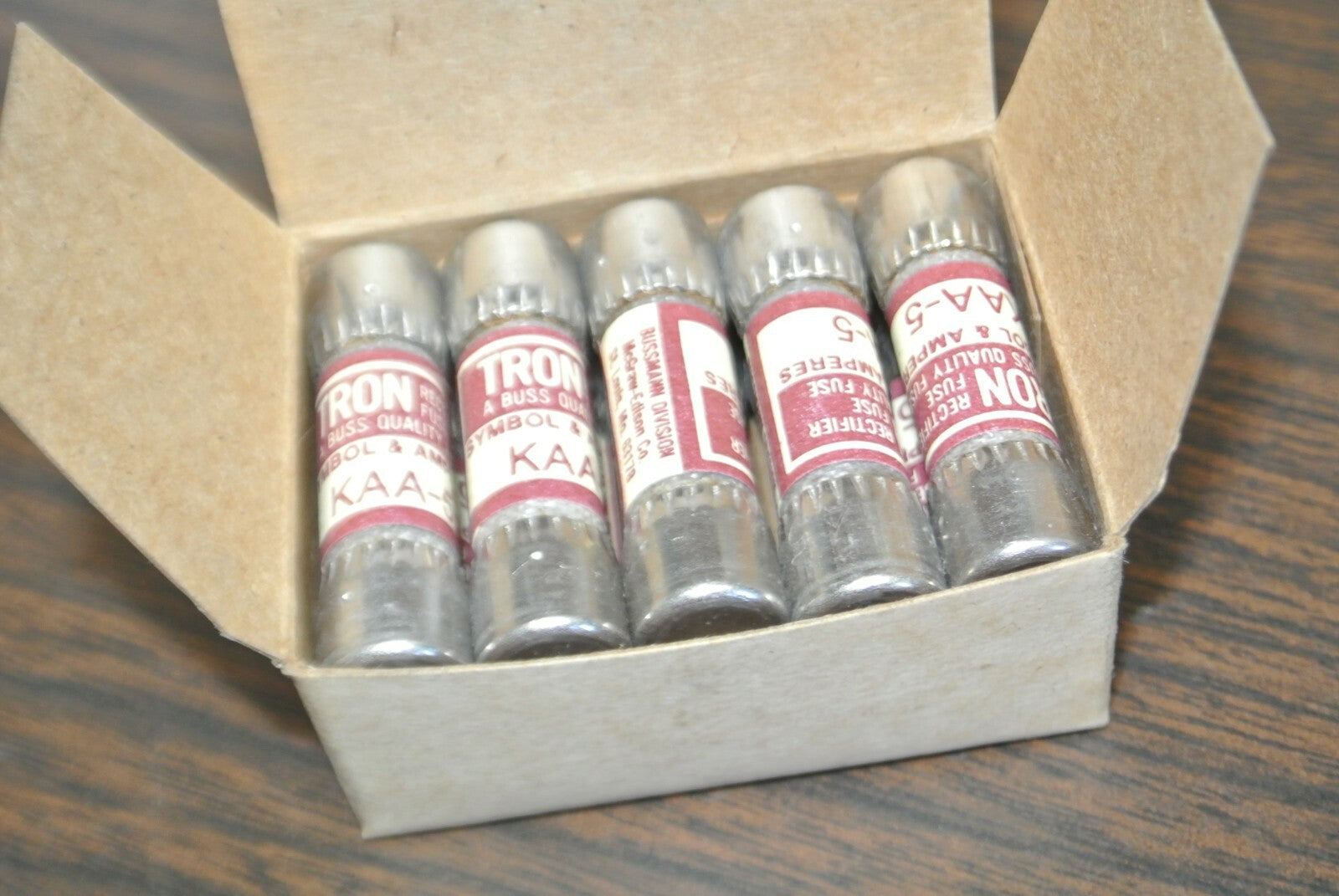 BOX of 10 / BUSSMANN / TRON KAA5 RECTIFIER FUSE / 5A / NEW SURPLUS0