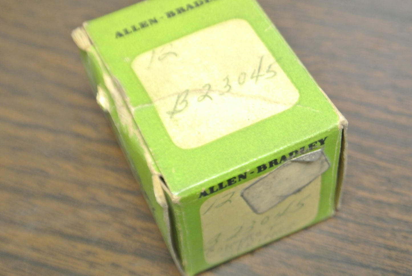 LOT of 12 / ALLEN-BRADLEY B-23045 CONTACT SPRINGS / SIZE 1, 2 / NEW SURPLUS3