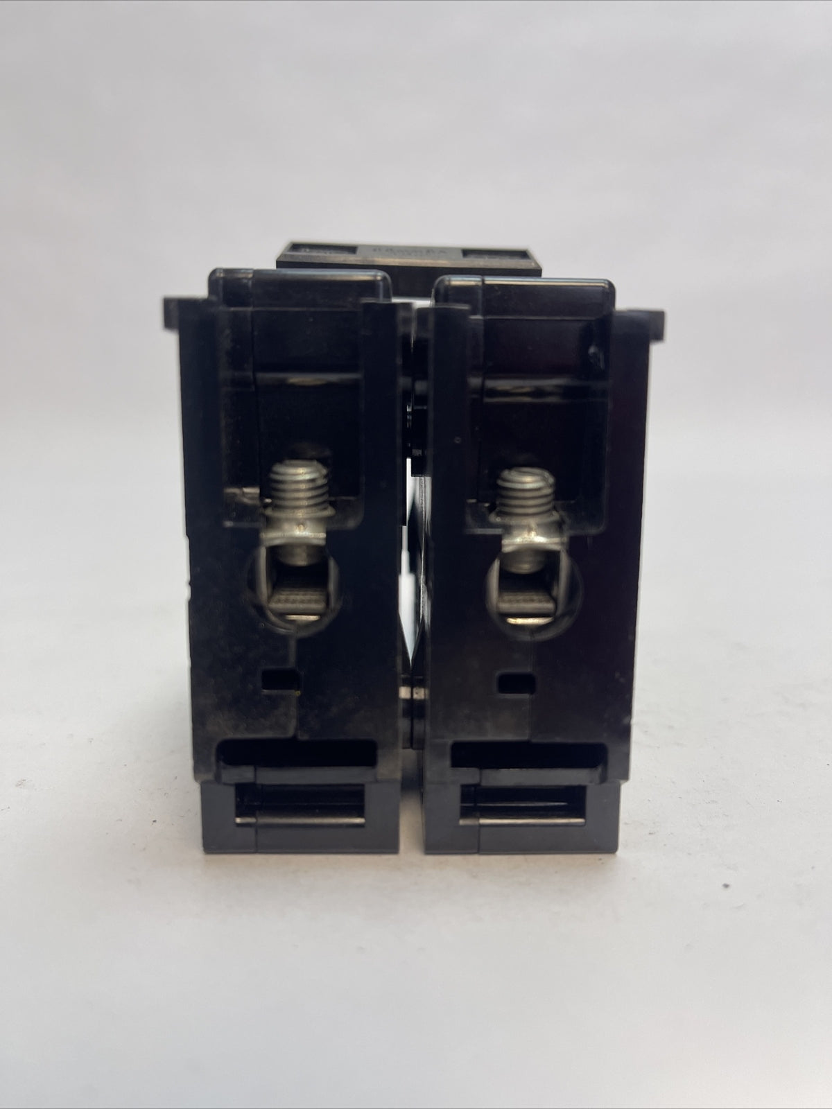 CUTLER HAMMER / WESTINGHOUSE HQP2010 CIRCUIT BREAKER 10AMP 2POLE 120/240VAC1