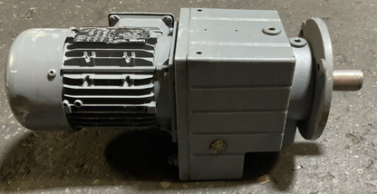 SEW-EURODRIVE GST06-2M VCK 071C32 3-MOT EN60034 GEAR MOTOR4