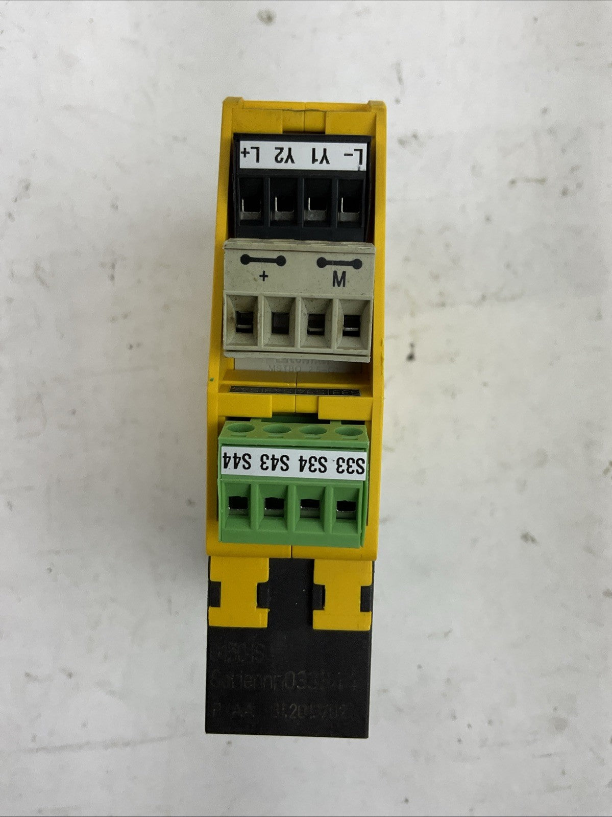 IFM G1501S SAFETY RELAY OUTPUT 6A 250VAC 24VDC INPUT 24VDC2