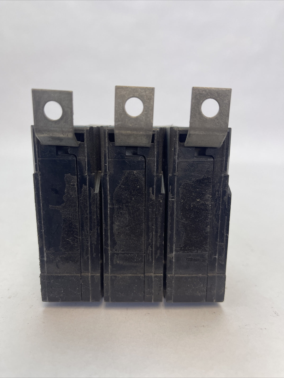 CUTLER HAMMER / WESTINGHOUSE QBHW3015H CIRCUIT BREAKER 15AMP 3POLE 240VAC2