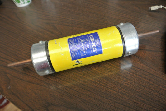 BUSSMANN LPS-RK-250SP LOW-PEAK DUAL-ELEMENT CURRENT-LIMITING FUSE / 250A / 600V0