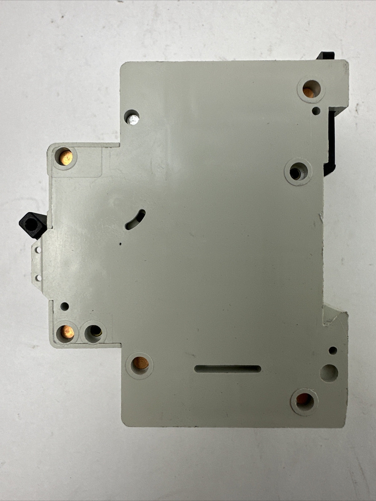 EATON XEFFECT FAZ-C5/3 CIRCUIT BREAKER 408Y/277VAC 5A 3POLE3