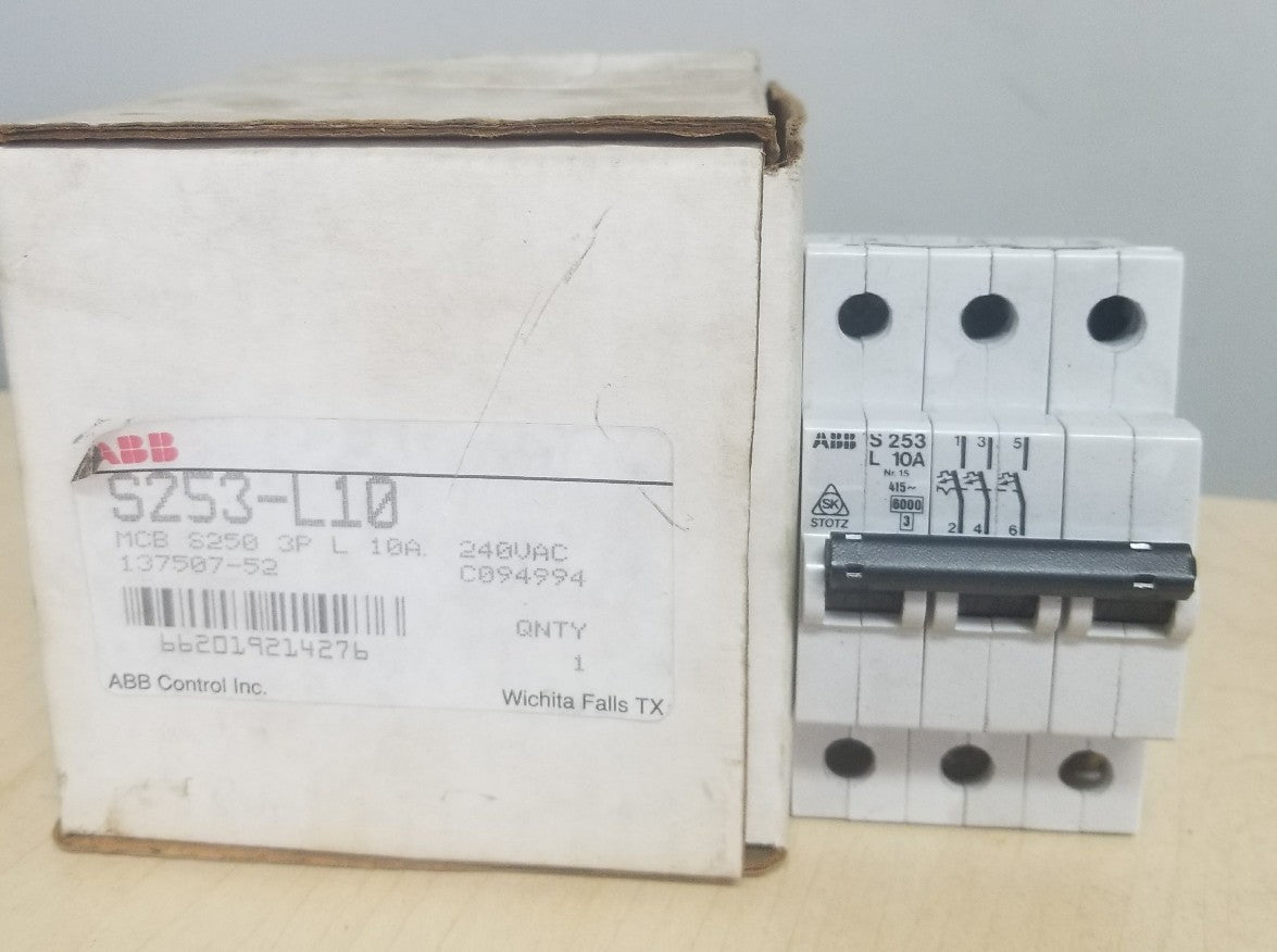 ABB CIRCUIT BREAKER  S 253 L 10A 240VAC0