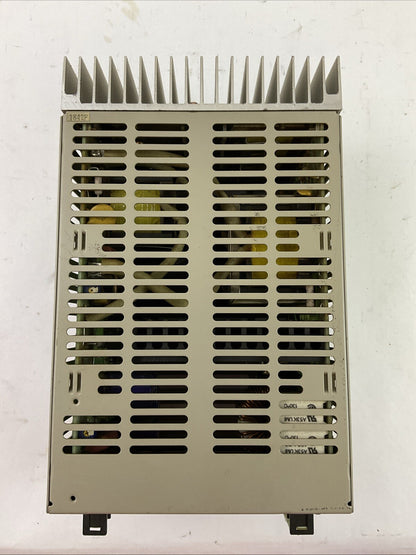 OMRON S82F-2424P POWER SUPPLY OUTPUT 24VDC 10A INPUT 100-120/200-240VAC 11A1