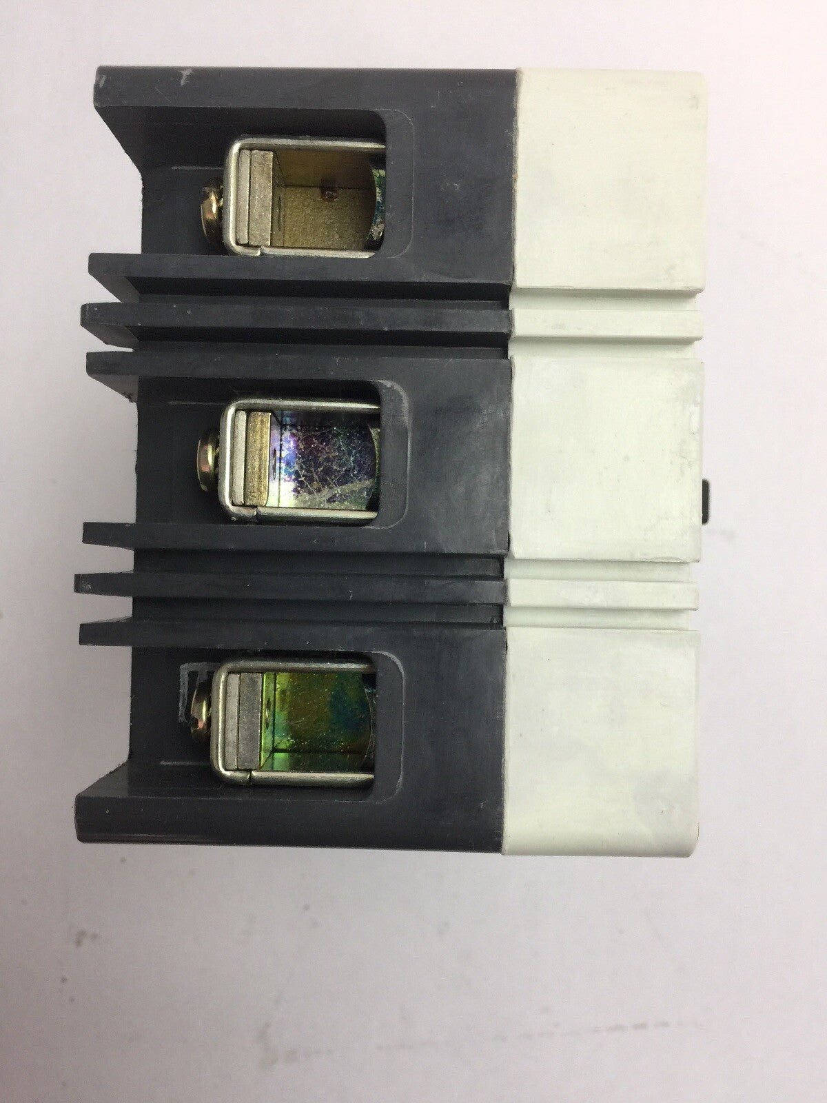 CUTLER HAMMER HMCP003A0CJ01 MOTOR CIRCUIT PROTECTOR 600VAC 250VDC 3AMP SERIES C4