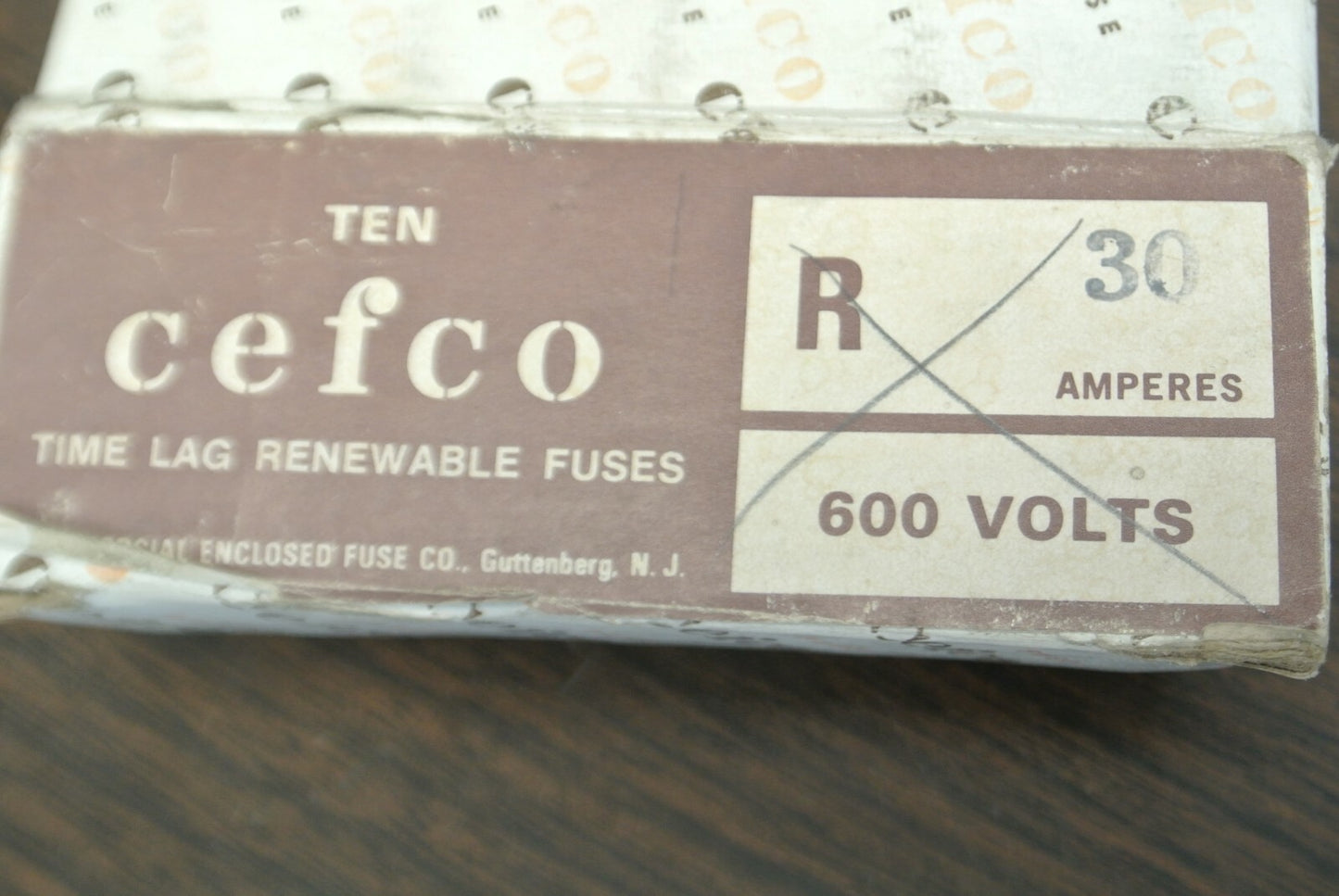 LOT of 10 / CEFCO R30 TIME-LAG RENEWABLE FUSE / 30A / 600V / NEW SURPLUS3