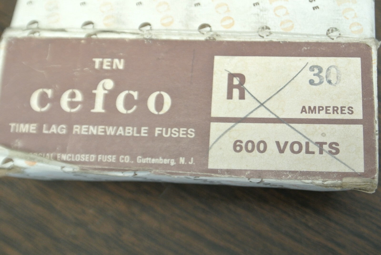 LOT of 10 / CEFCO R30 TIME-LAG RENEWABLE FUSE / 30A / 600V / NEW SURPLUS3