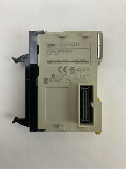 OMRON CJ1W-OD233 OUTPUT UNIT 24VDC 0.5A1