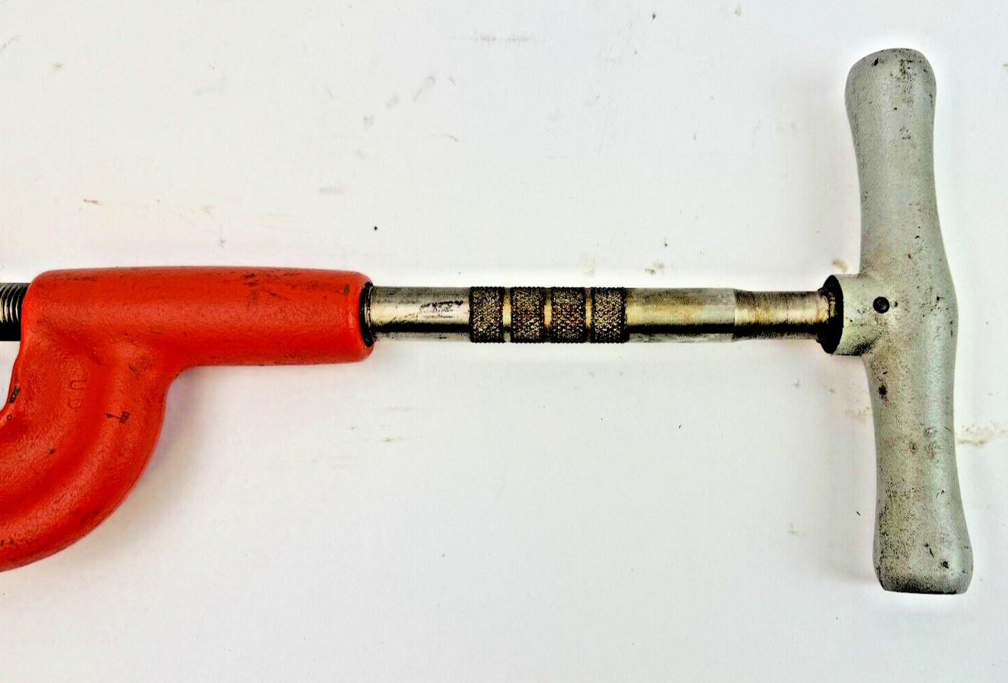 RIDGID - 2A / 202 - HEAVY-DUTY PIPE CUTTER 1/8" - 2"4