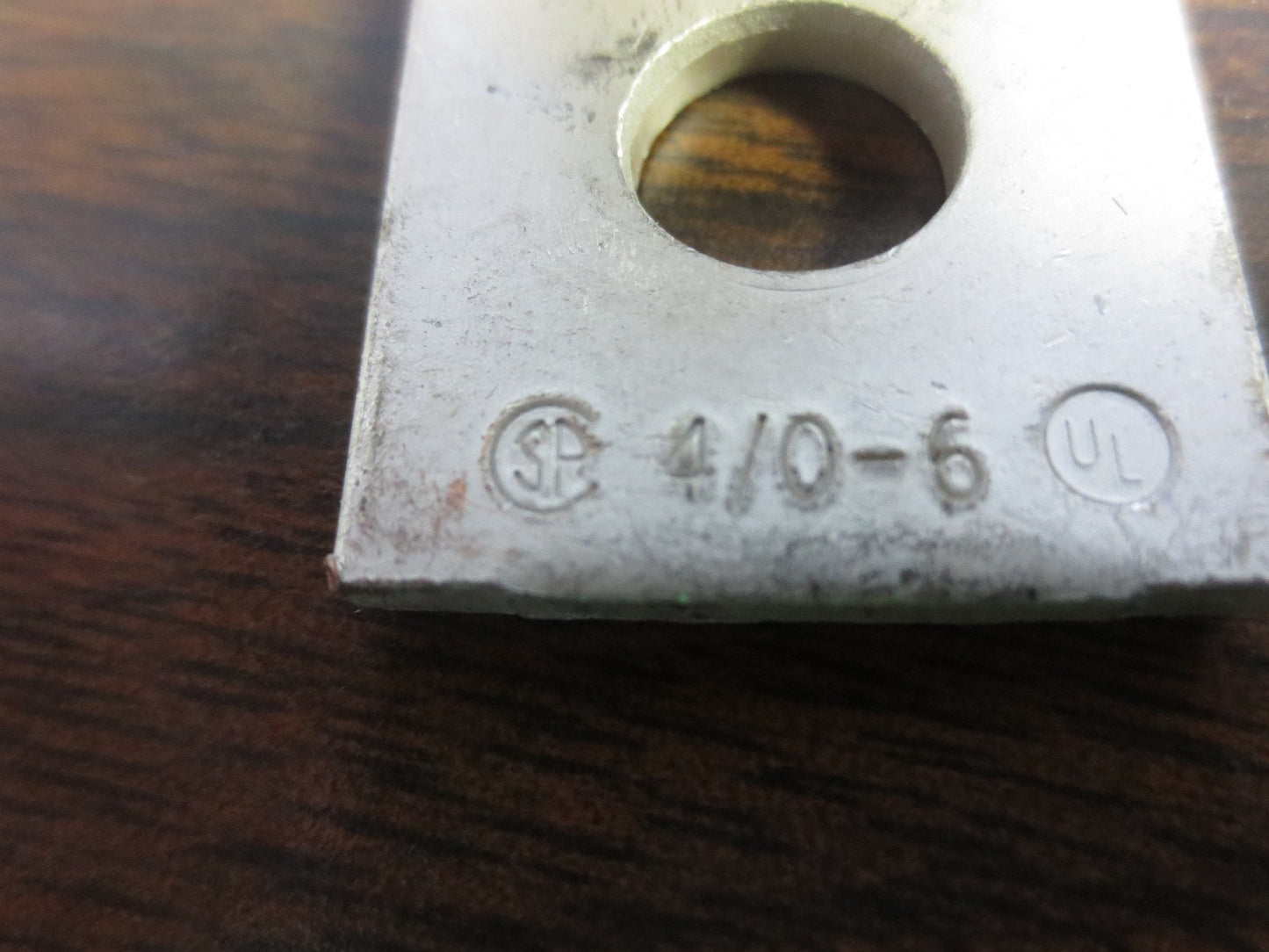 BURNDY KPA-28 LUGS, ALLEN HEAD SCREWS, 4/0-6 - NEW SURPLUS, LOT of 33