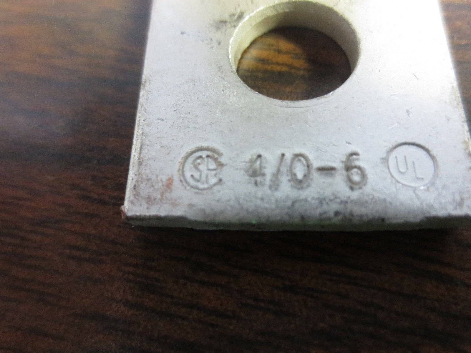 BURNDY KPA-28 LUGS, ALLEN HEAD SCREWS, 4/0-6 - NEW SURPLUS, LOT of 33