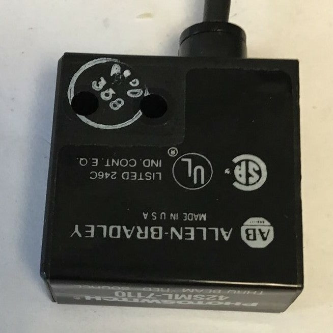 ALLEN BRADLEY PHOTOSWITCH 42SML-7110 SUB-MINIATURE "RED" SOURCE 30VDC CLASS24