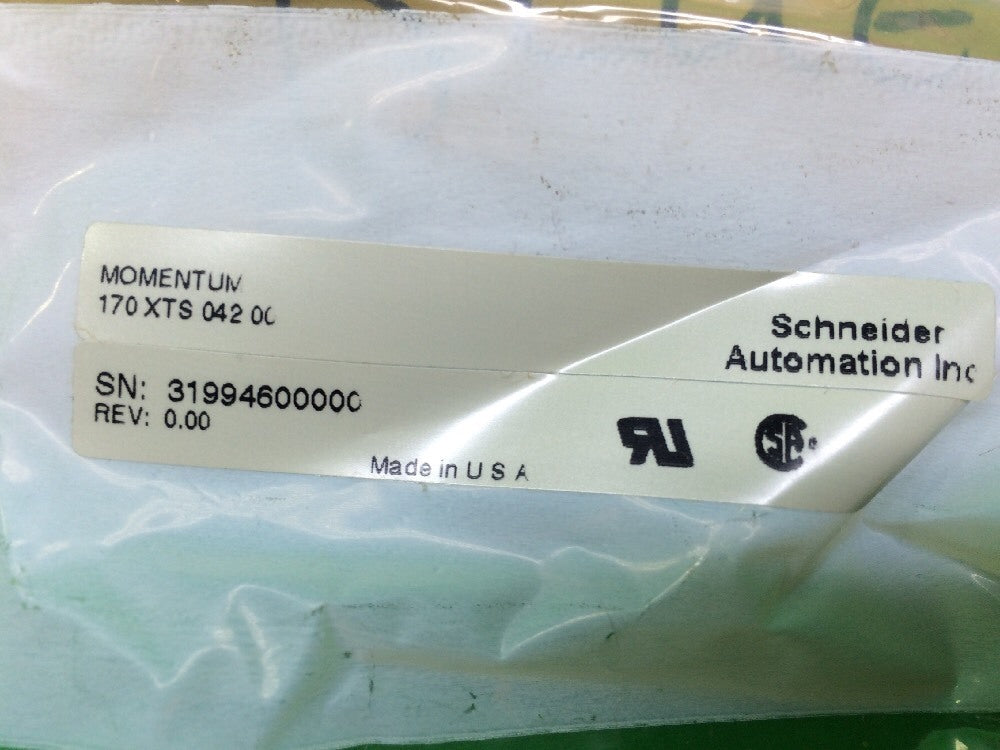 MODICON 170-XTS-042-00 170XTS04200 MOMENTUM2