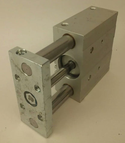 FESTO DFM-50-80-P-A-GF AIR CYLINDER DFM-50-80, PMAX= 10BAR, DFM5080PAGF3