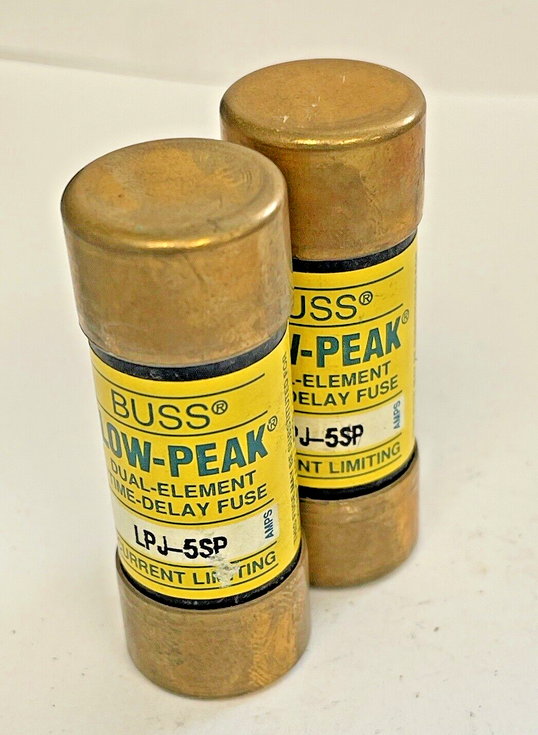 BUSSMANN *LOT OF 2*  LPJ-5SP  600 VAC TIME-DELAY DUAL-ELEMENT LOW-PEAK3