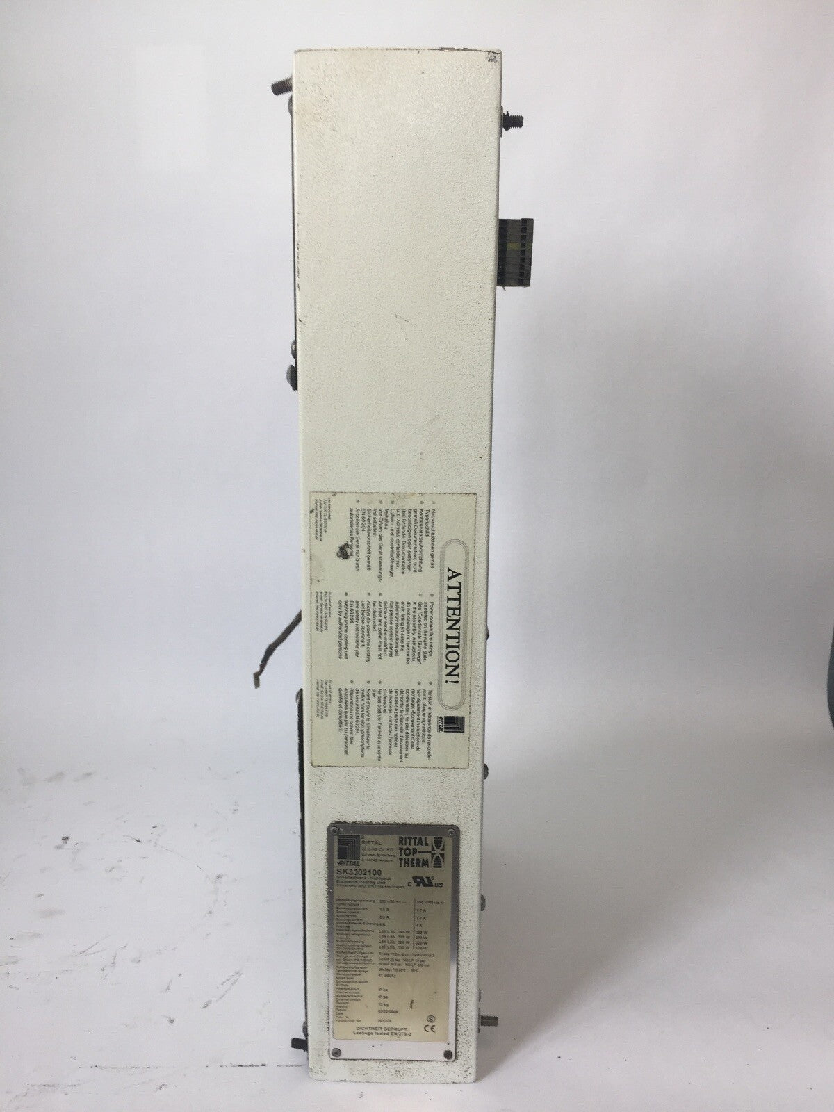 RITTAL SK3302100 ENCLOSURE COOLING UNIT 230V 60HZ MISSING FRONT COVER3