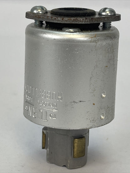 HUBBELL 23004-HG HOSPITAL HUBBELLOCK GROUNDING PLUG 20A 125VAC CORD GRIP RANGE2