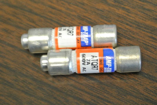 LOT of 2 / GOULD-SHAWMUT ATQR7 AMP-TRAP® FUSE / 7A / 600V / NEW SURPLUS / ATQR-70