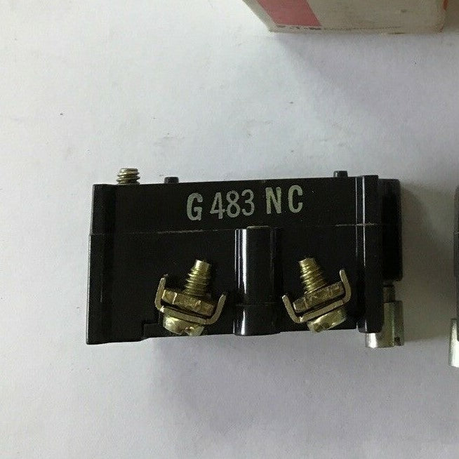 CUTLER HAMMER E30KLA2 CONTACT BLOCK A3 1N.C***LOTOF2***2