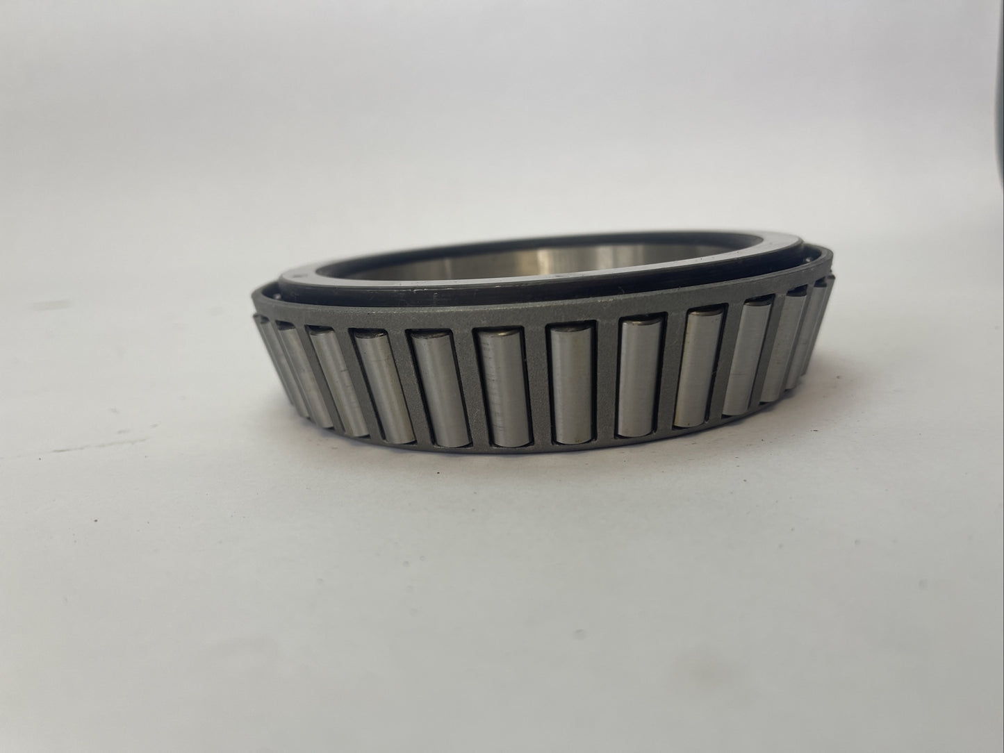 LM522549 TAPPERED ROLLER BEARING5