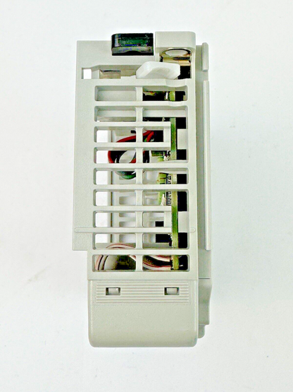 ALLEN-BRADLEY - 1769-IQ16 SER. A, F/W REV 3.1, DIR/VER 10000550525/02 - 16 PT.7