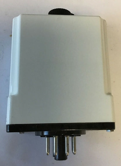 WESTINGHOUSE SOLID STATE TIME DELAY RELAY MTON1P120A 120V 50/60HZ 0.1 TO 10SEC3