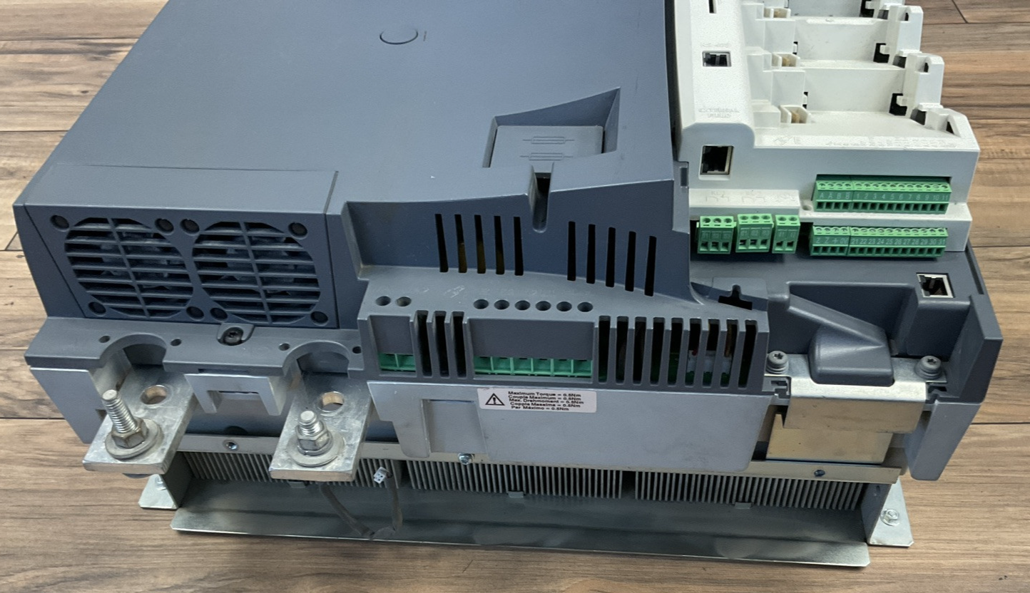 EMERSON MP700A4 DC DRIVE 250kW 400HP STDV343