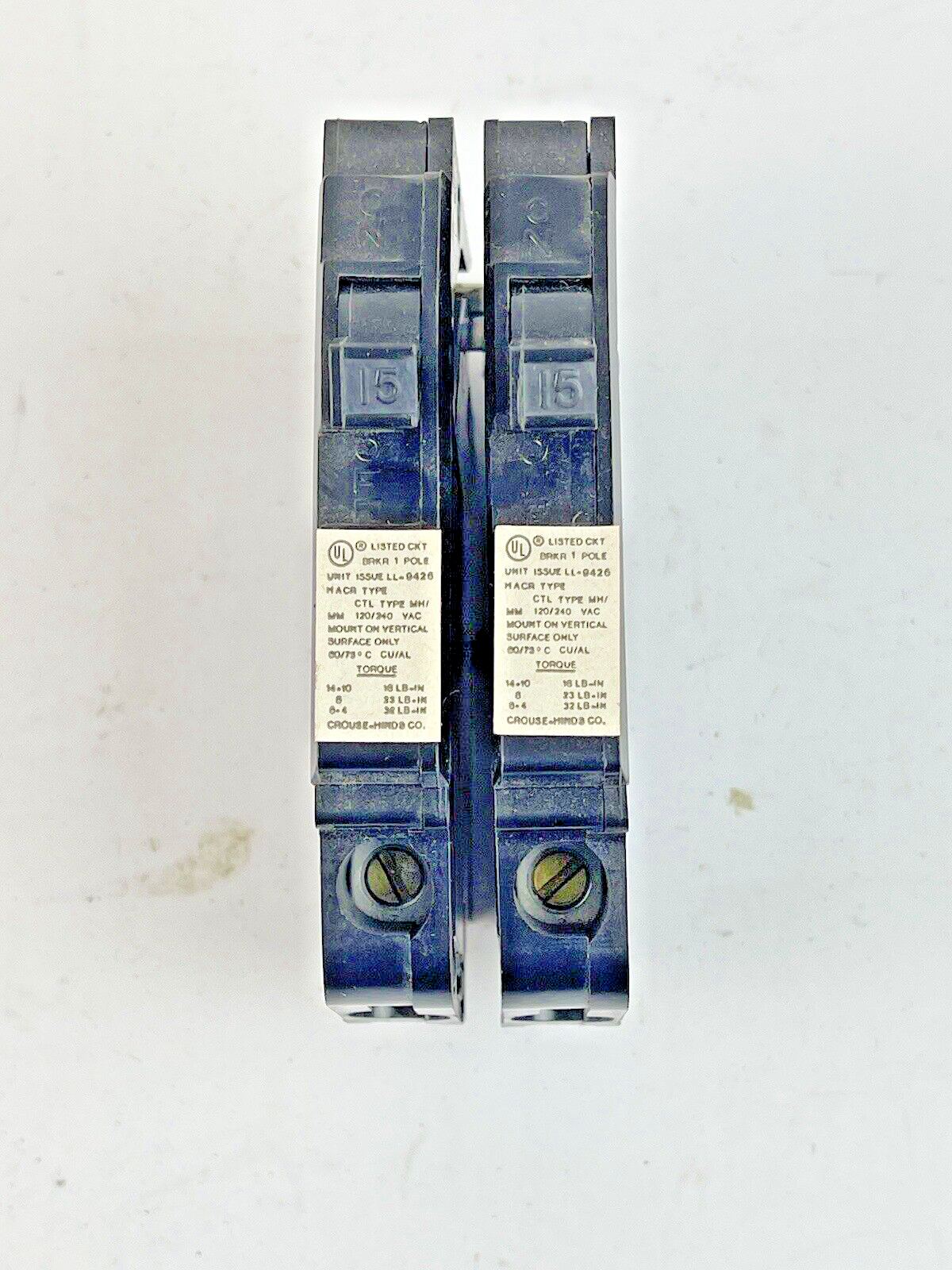 CROUSE-HINDS *BOX OF 10 PAIRS* - MH15 - 1 POLE, 15 A, 240 VAC CIRCUIT BREAKER2