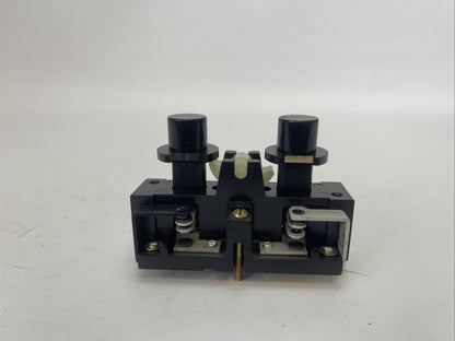 HUBBELL PG2 PBP PUSHBUTTON INSERT SINGLE SPEED / PLUG IN 120/240/480VAC 125/2501