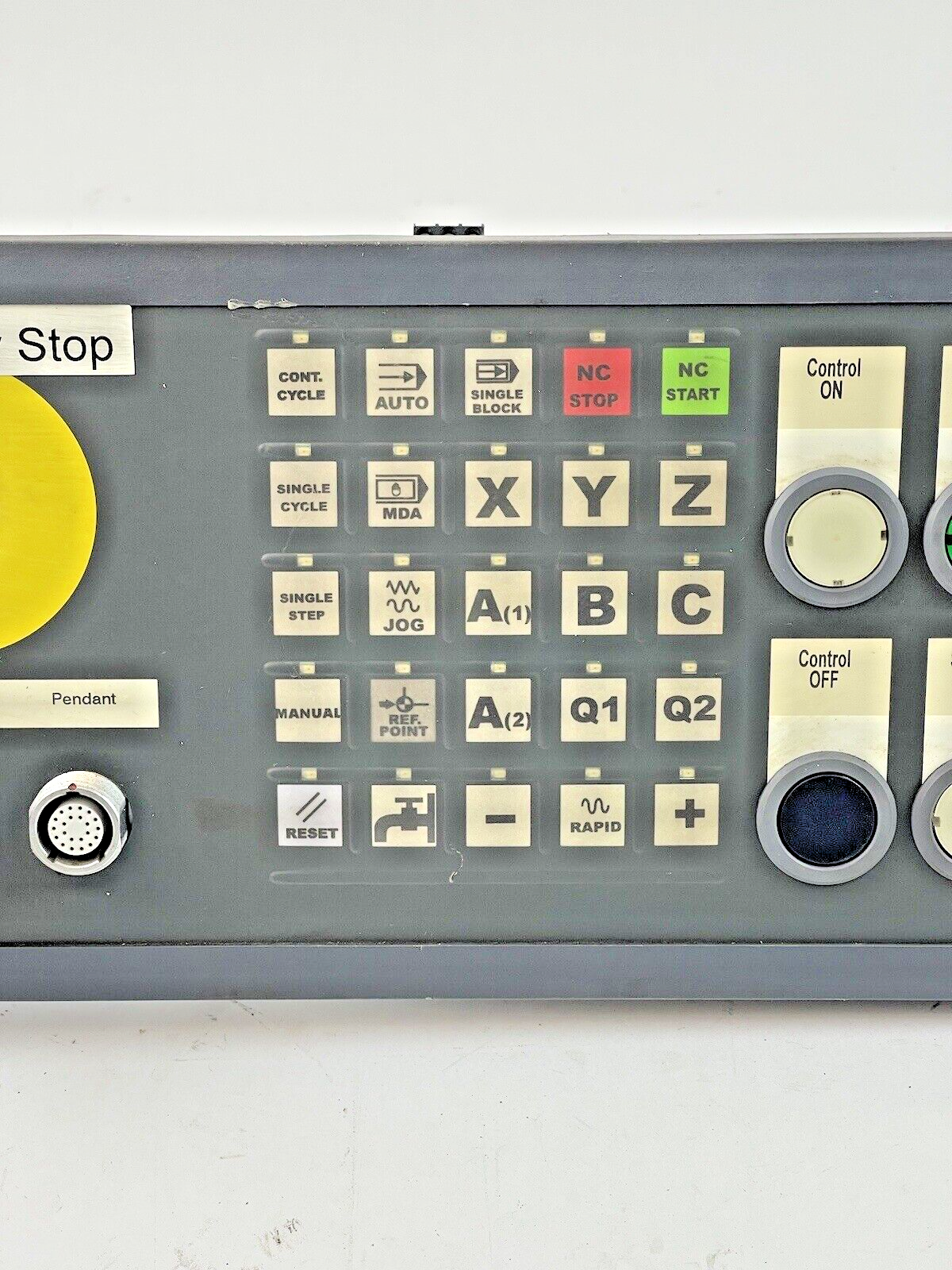 SIEMENS - 6FC5303-1AF12-8BD0 - PUSH BUTTON PANEL - 24 VDC, 35 W - SF2B50309073